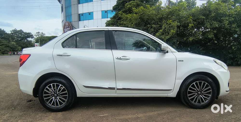 Maruti Suzuki Swift Dzire Zdi+ Amt, 2017, Diesel