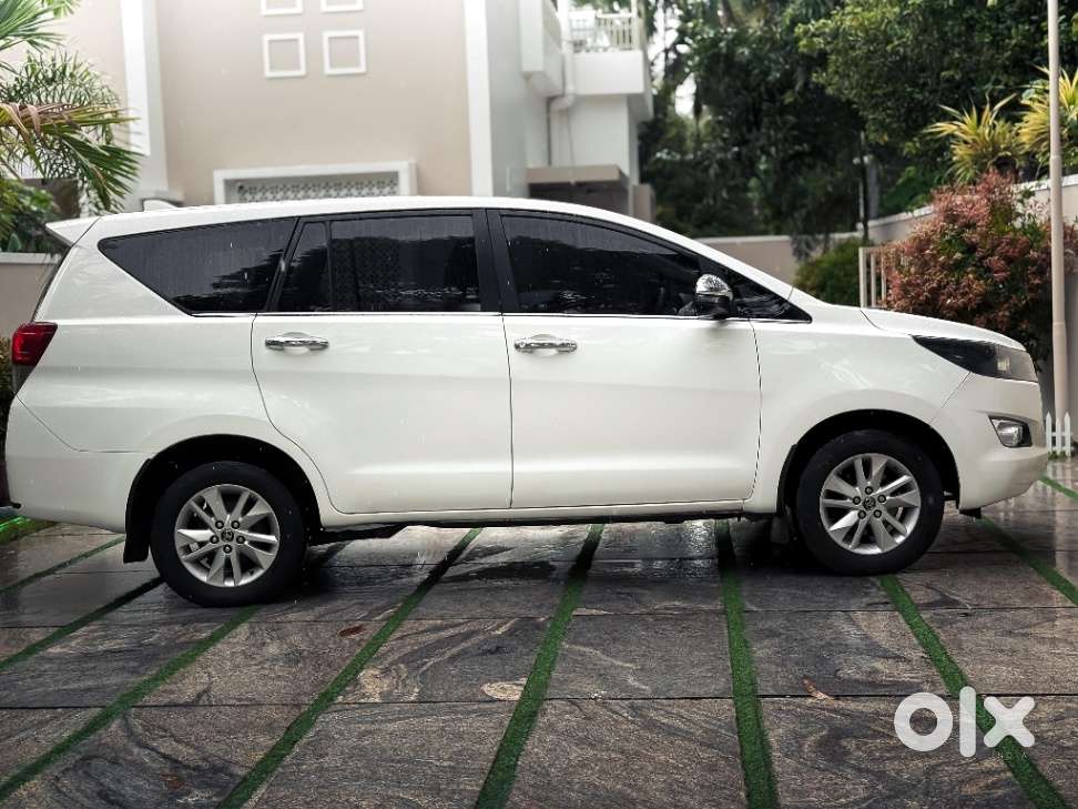 Toyota Innova Crysta [2016-2020] 2.4 Gx At 7 Str, 2019, Diesel