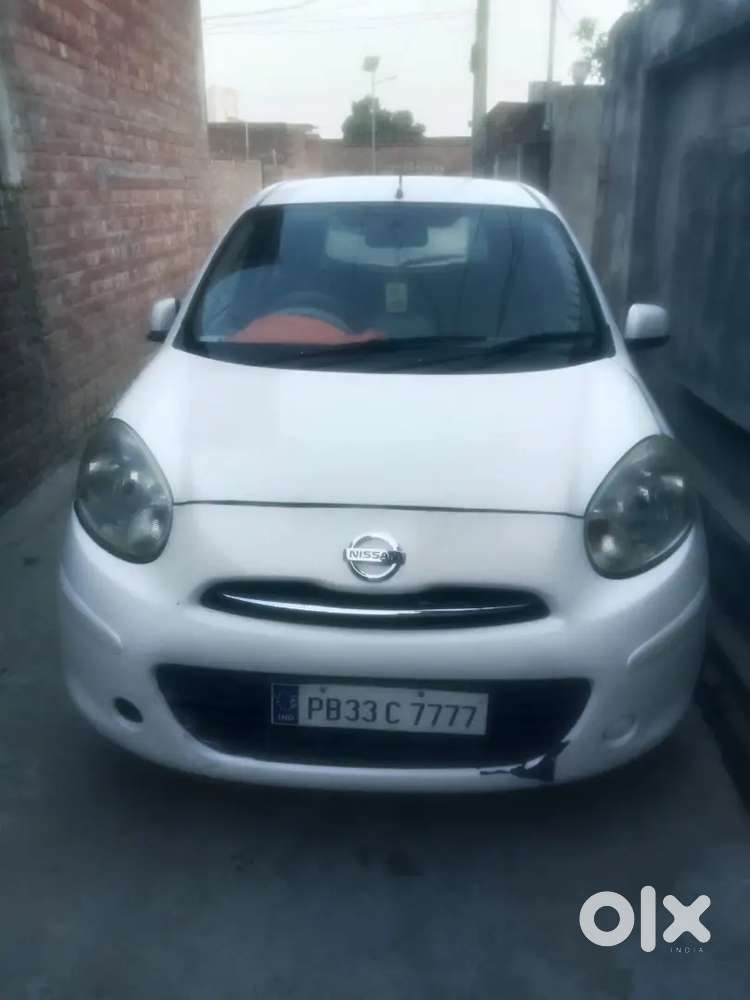 Nissan Micra Active 2011 Model