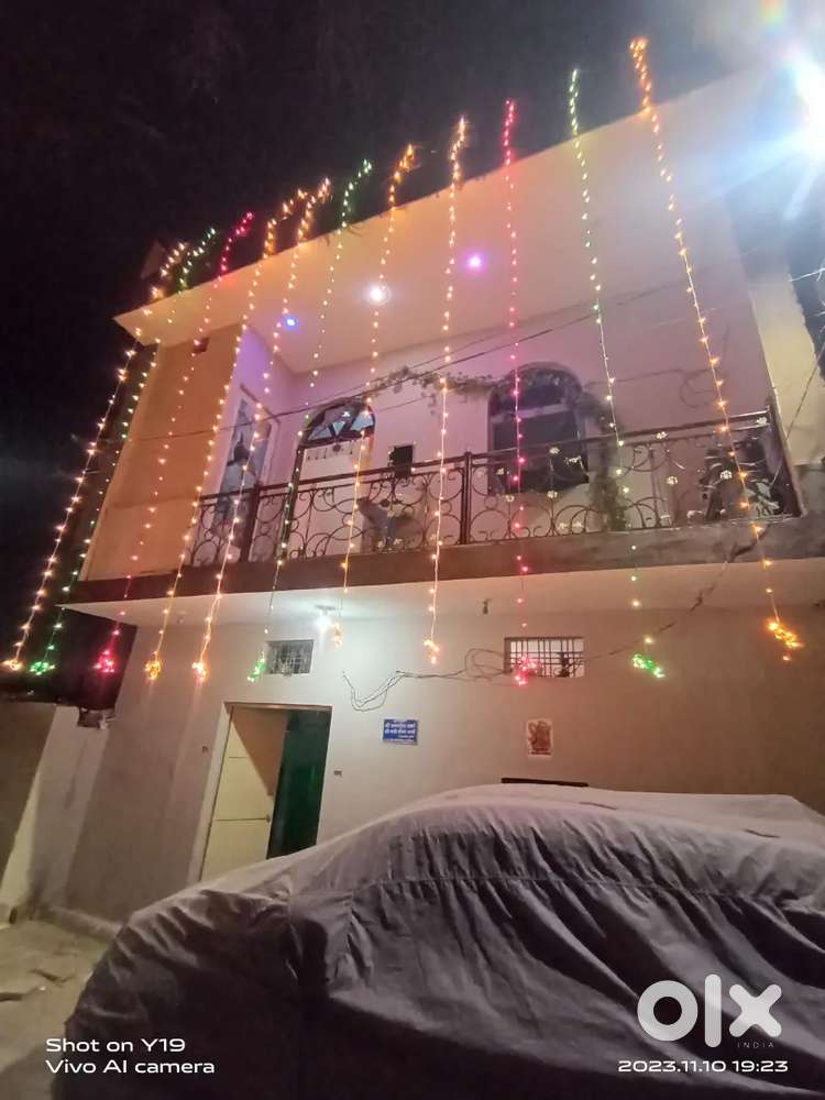 Near fruit mandi motijheel A.Broad se 50 meter andar sale urjent