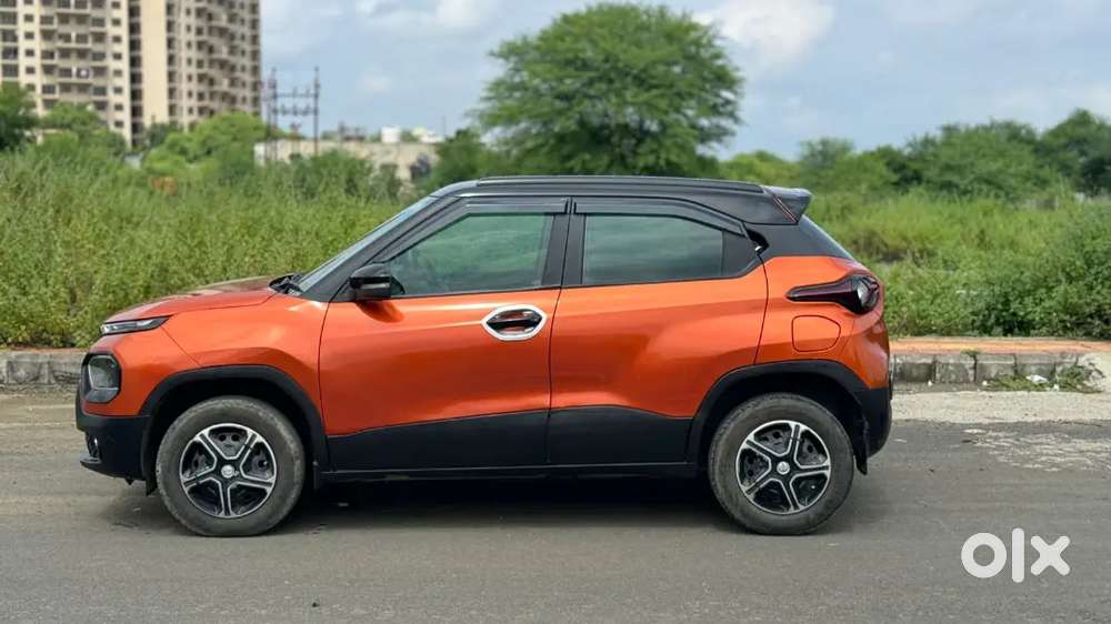2021 Tata Punch Adventure Amt (orange)