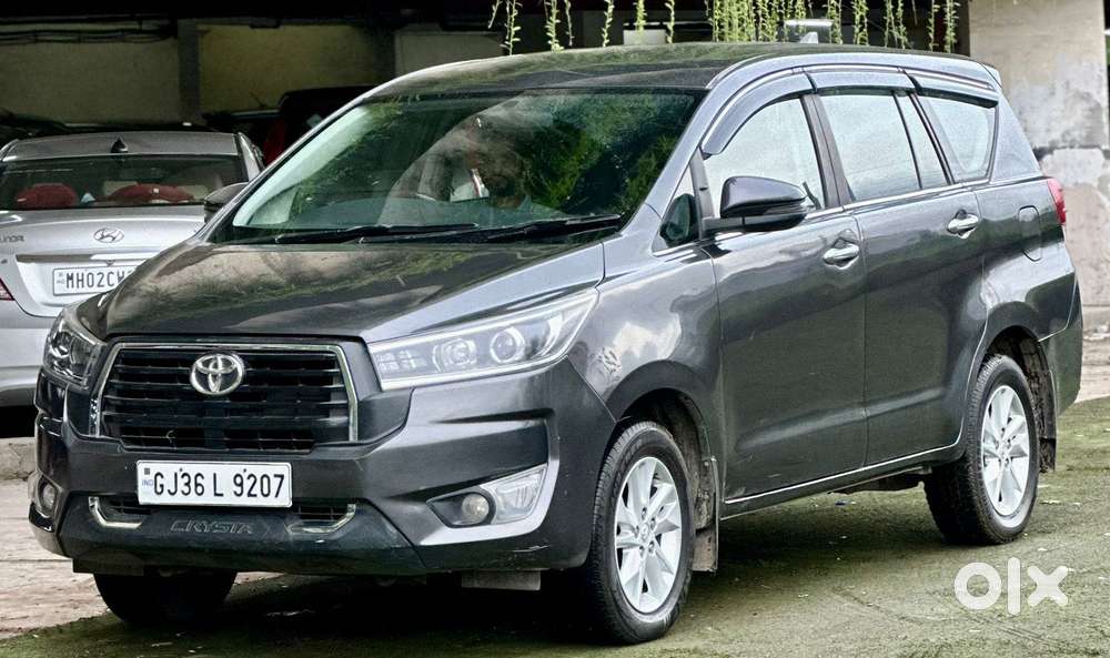Toyota Innova Crysta 2.4 V, 2017, Diesel