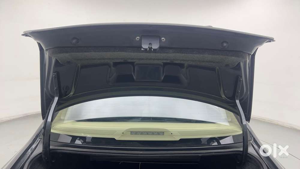 Skoda Rapid 1.0 Tsi Active, 2020, Petrol