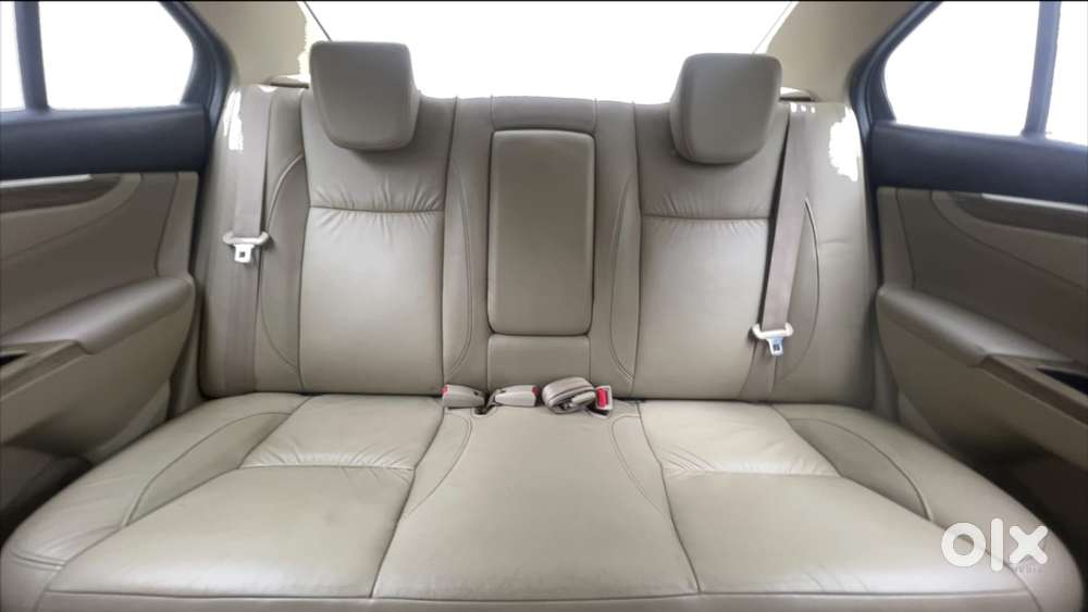 Maruti Suzuki Ciaz 1.5 Alpha Shvs Amt, 2018, Petrol