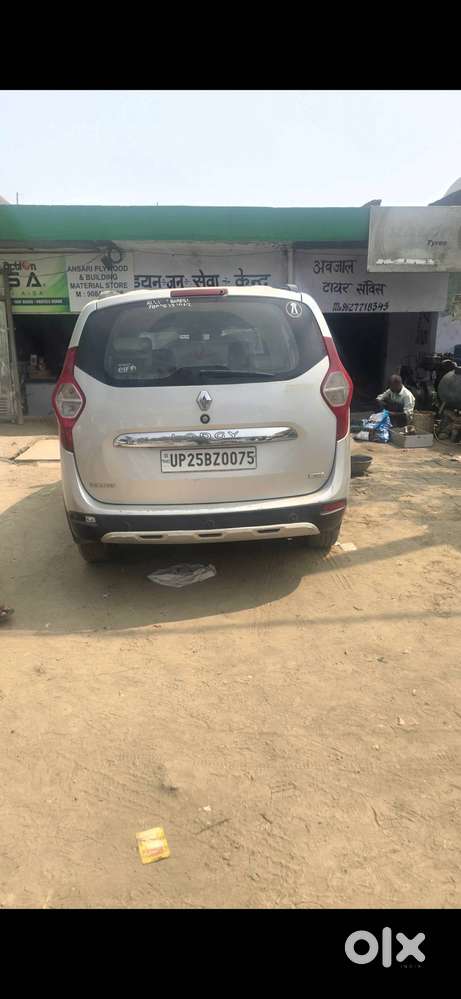 Renault Lodgy 2017 Diesel 115212 Km Driven
