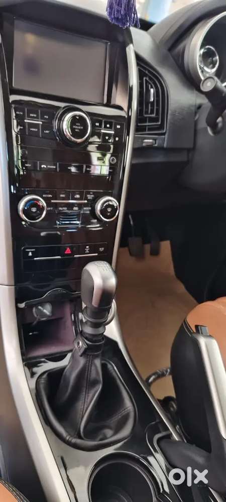 Mahindra Xuv500 W7 2019