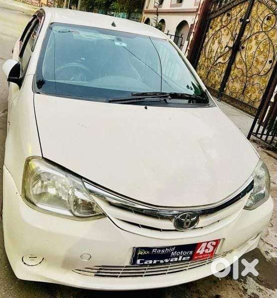 Toyota Etios Liva 2011-2012 G Plus, 2012, Petrol