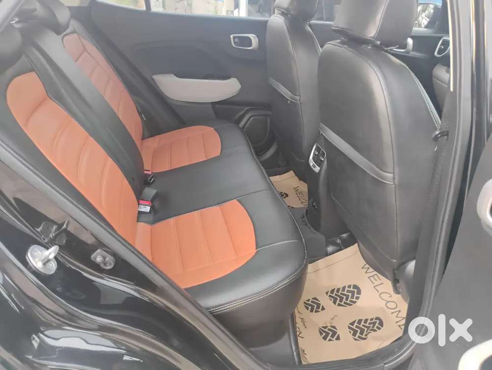 Hyundai Venue Petrol 2024
