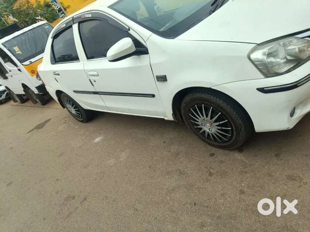 Toyota Etios 2015 Diesel Well Maintained