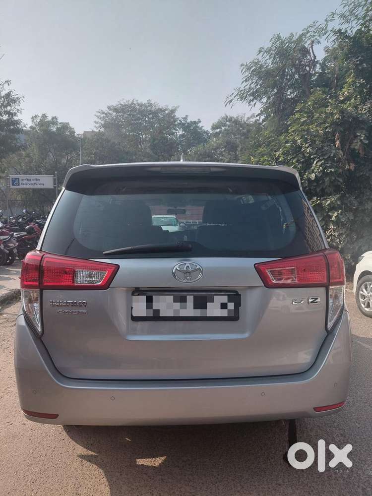 Toyota Innova Crysta, 2021, Petrol