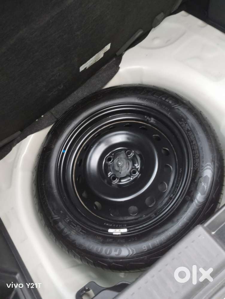 Maruti Suzuki Fronx Sigma 1.2 Mt, 2023, Petrol