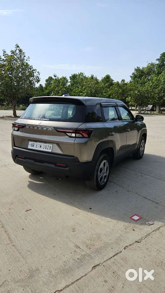 Maruti Suzuki Brezza 1.5 Lxi Smart Hybrid, 2023, Petrol