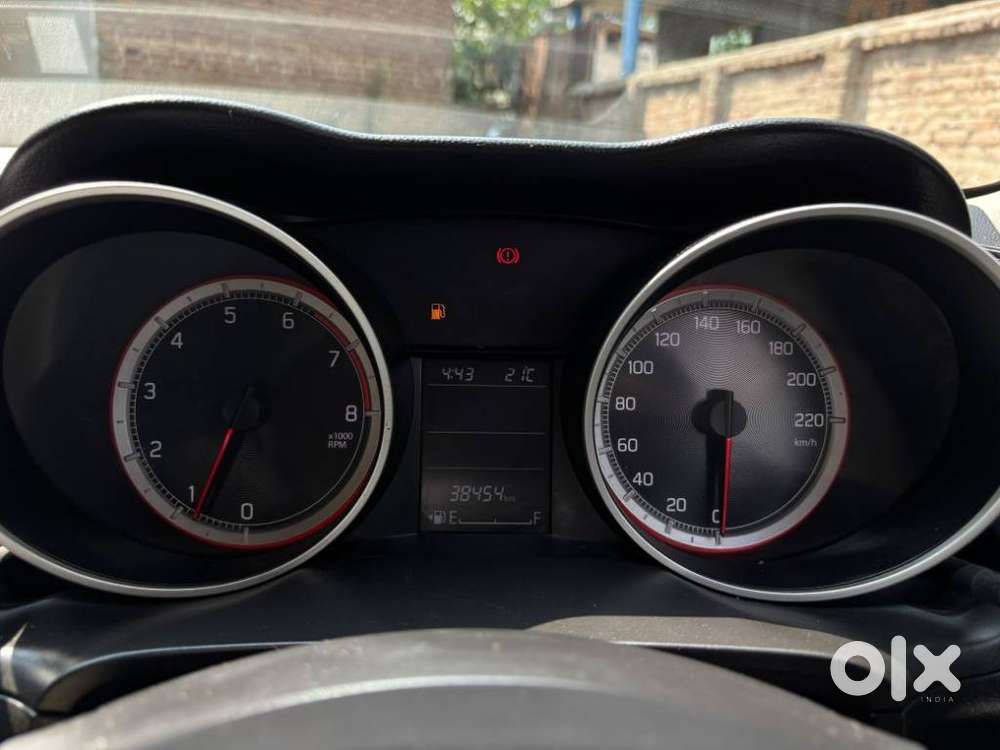 Maruti Suzuki Swift Zxi Plus, 2023, Petrol
