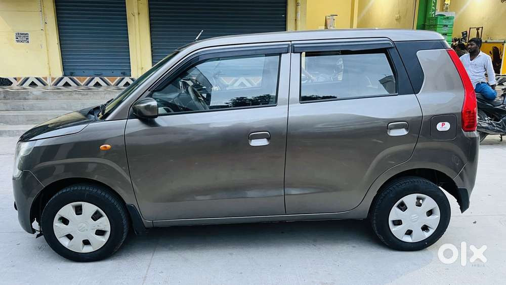 Maruti Suzuki Wagon R 1.0 Vxi Amt, 2019, Petrol