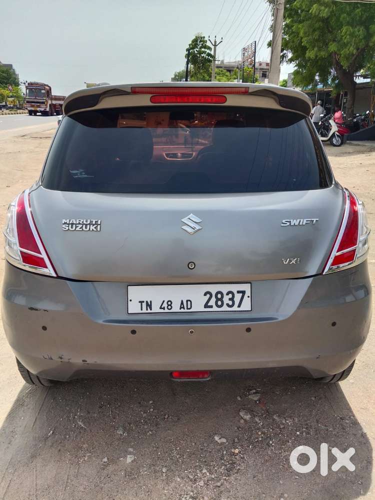 Maruti Suzuki Swift Vxi + Manual, 2015, Petrol