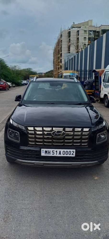 Hyundai Venue Sx(o) Knight Edition Dct, 2024, Petrol