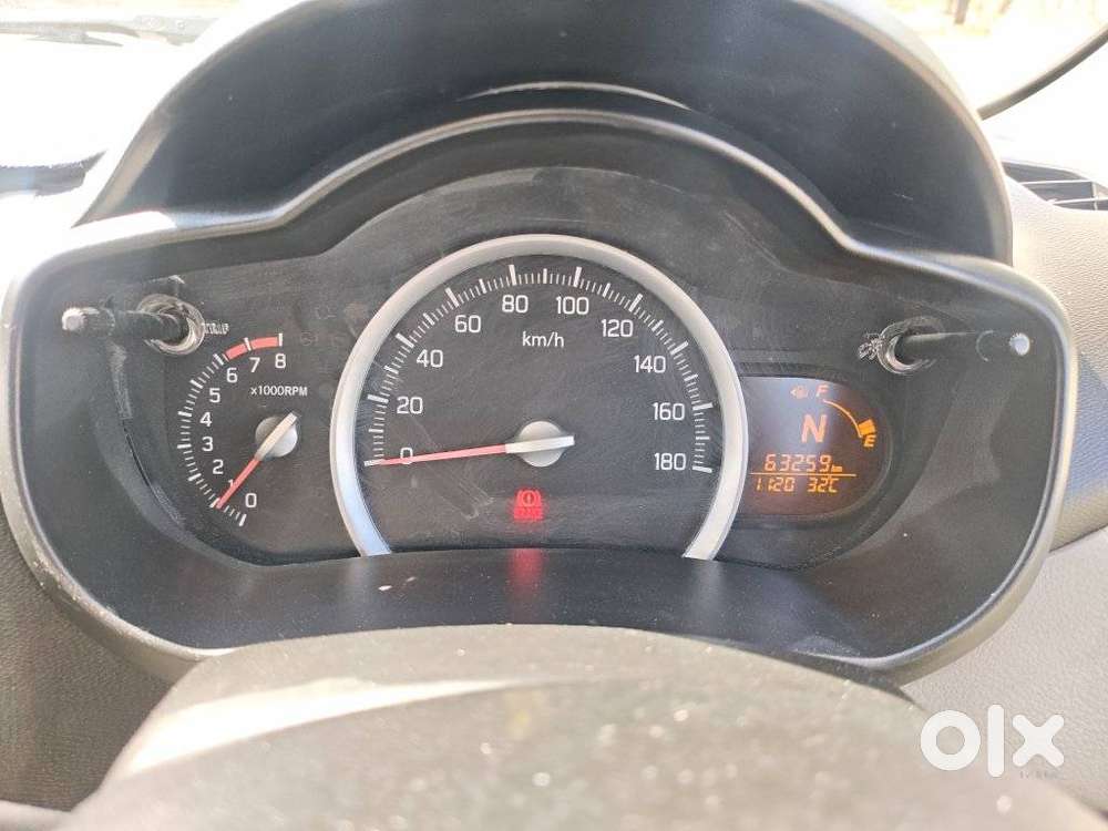 Maruti Suzuki Celerio Zxi Amt, 2017, Petrol