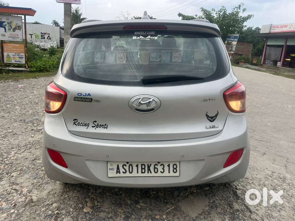 Hyundai Petrol Manual 2015