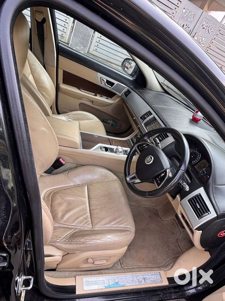 Jaguar Xf 2013