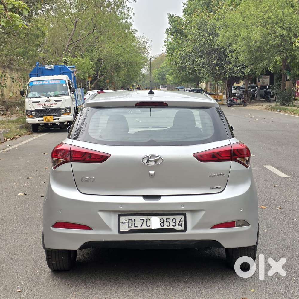 Hyundai I20 Sportz Plus, 2016, Petrol