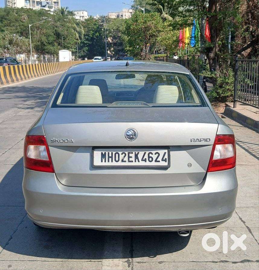 Skoda Rapid Elegance 1.6 Mpfi At, 2017, Petrol