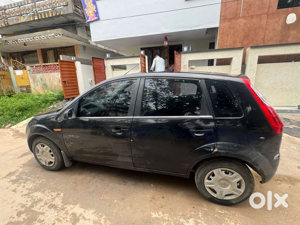 Ford Figo 2012 Petrol