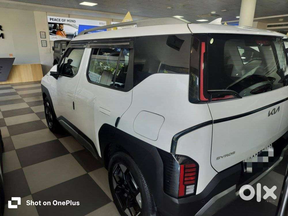 Kia Syros Htk Plus Turbo Dct, 2025, Petrol
