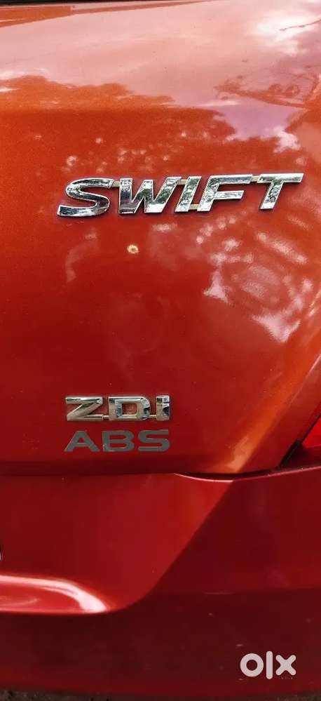 Maruti Swift Zdi Diesel 2012 September Top Model 1st Owner.