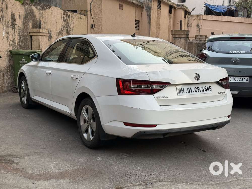 Skoda Superb Style 1.8 Tsi Mt, 2017, Petrol