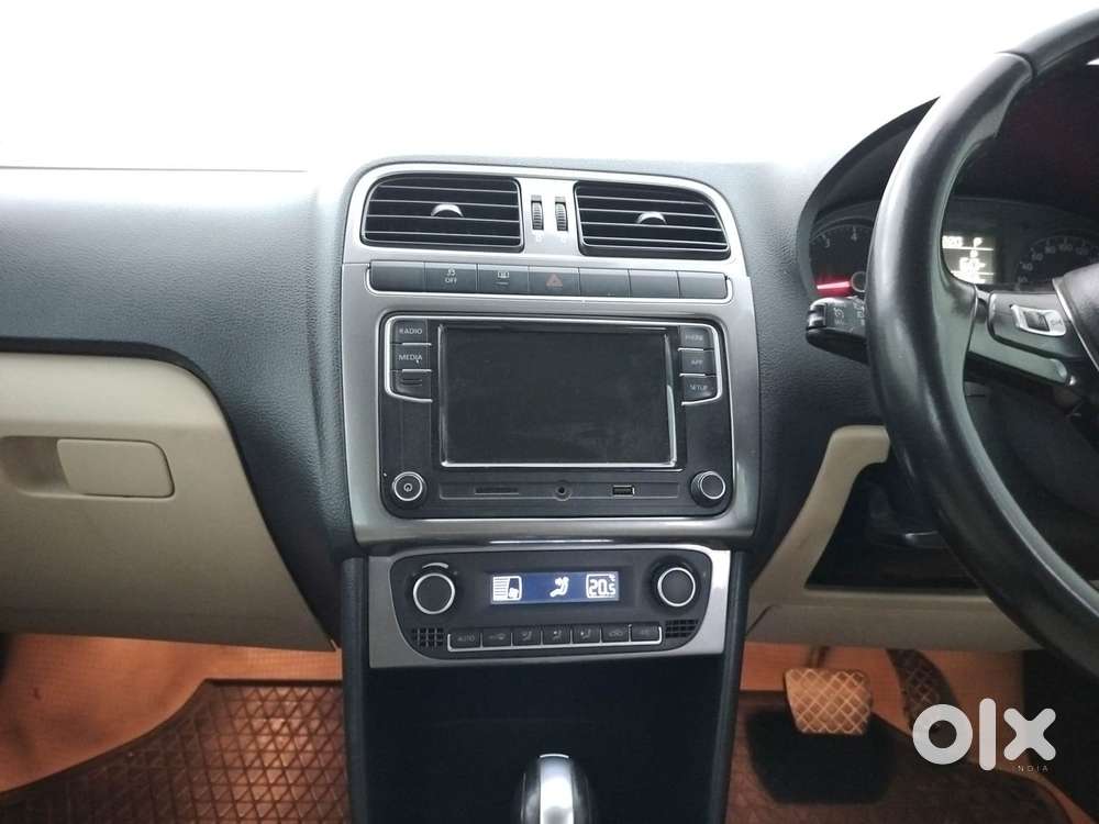 Volkswagen Vento 1.6 Highline, 2021, Petrol