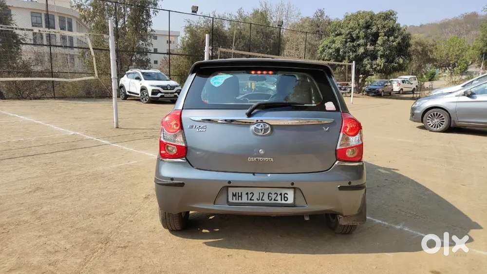 Toyota Etios Liva 2013