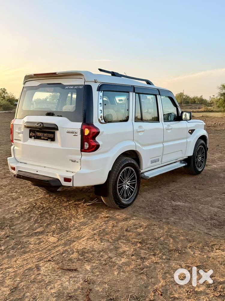 Mahindra Scorpio S5, 2018, Diesel