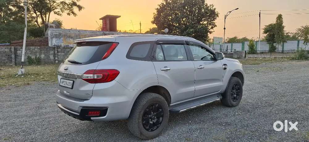 Ford Endeavour 2016 Diesel Well Maintained