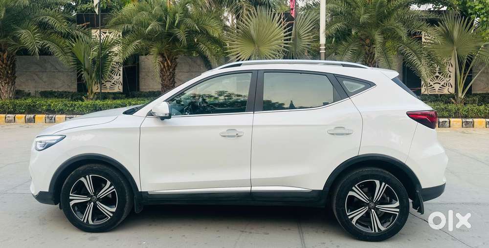 Mg Astor 1.3 Savvy Turbo At S Red, 2023, Petrol