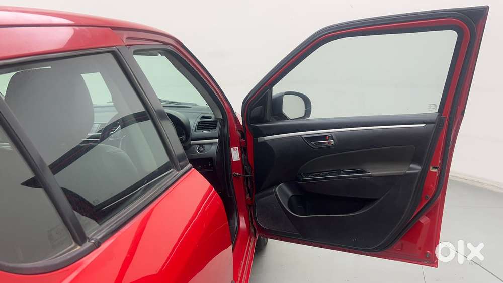 Maruti Suzuki Swift 1.3 Zxi, 2017, Petrol