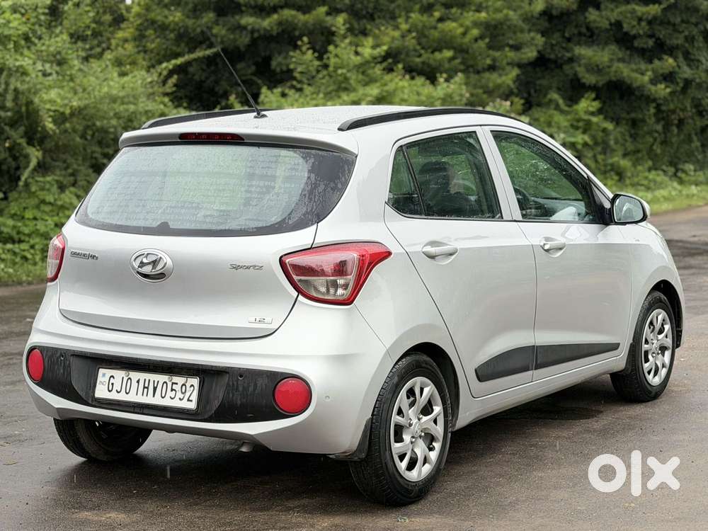 Hyundai Grand I10 Sportz(o) 1.2 Mt, 2018, Cng & Hybrids