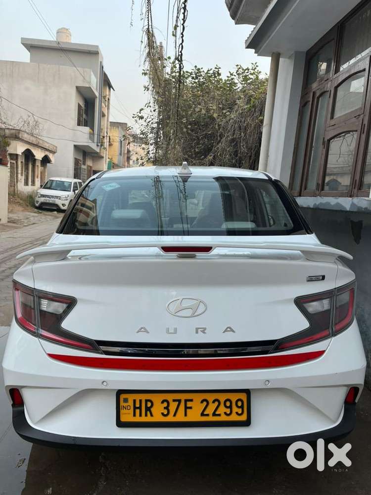 Hyundai Aura 2025 Cng & Hybrids Well Maintained