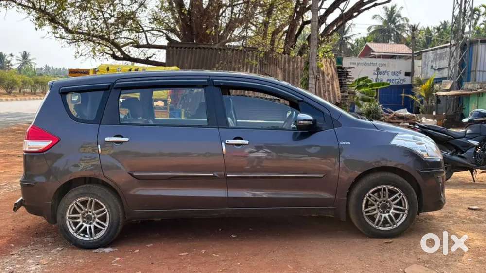 Maruti Suzuki Ertiga 2013