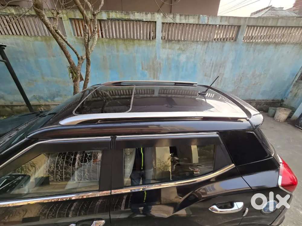 Mahindra Xuv300 2019 Diesel 66000 Km Driven