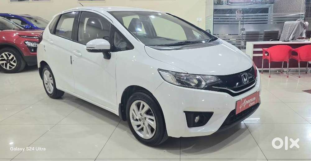 Honda Jazz V Automatic, 2017, Petrol
