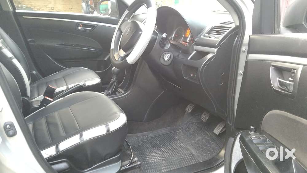 Maruti Suzuki Swift Vxi With Abs, 2012, Petrol