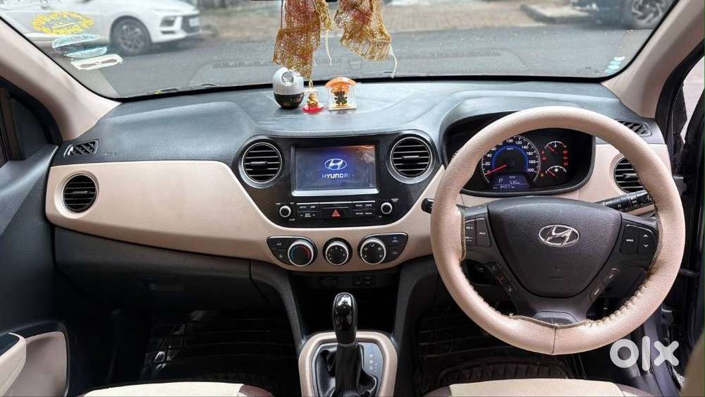 Hyundai Grand I10 Sportz, 2017, Petrol