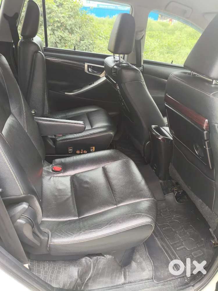 Toyota Innova Crysta 2018 Diesel Manual 2nd Owner