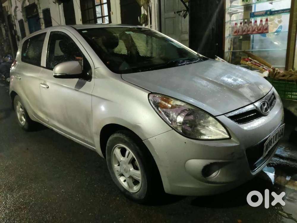 Hyundai I20 Sportz 2012