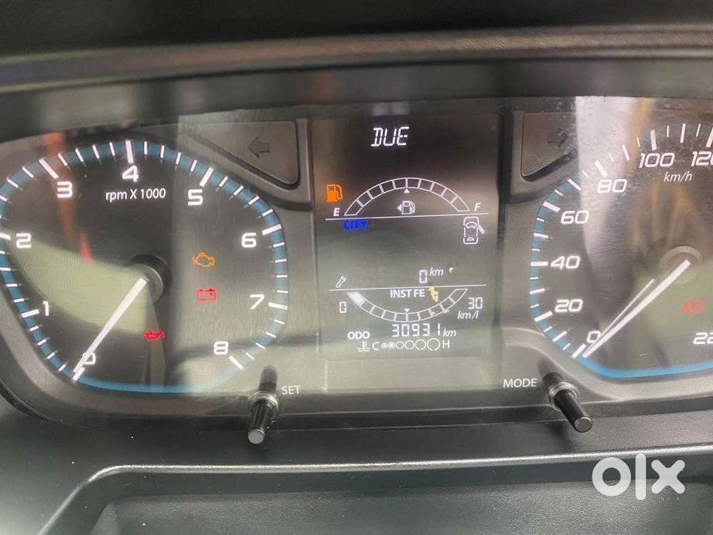 Tata Punch, 2023, Petrol