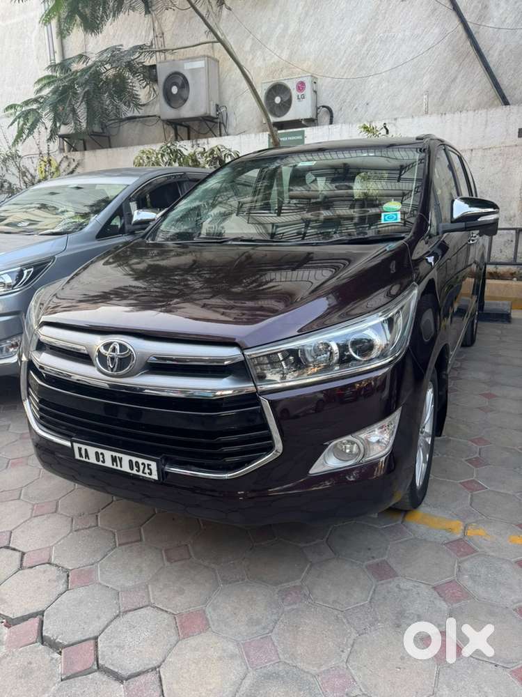 Toyota Innova Crysta