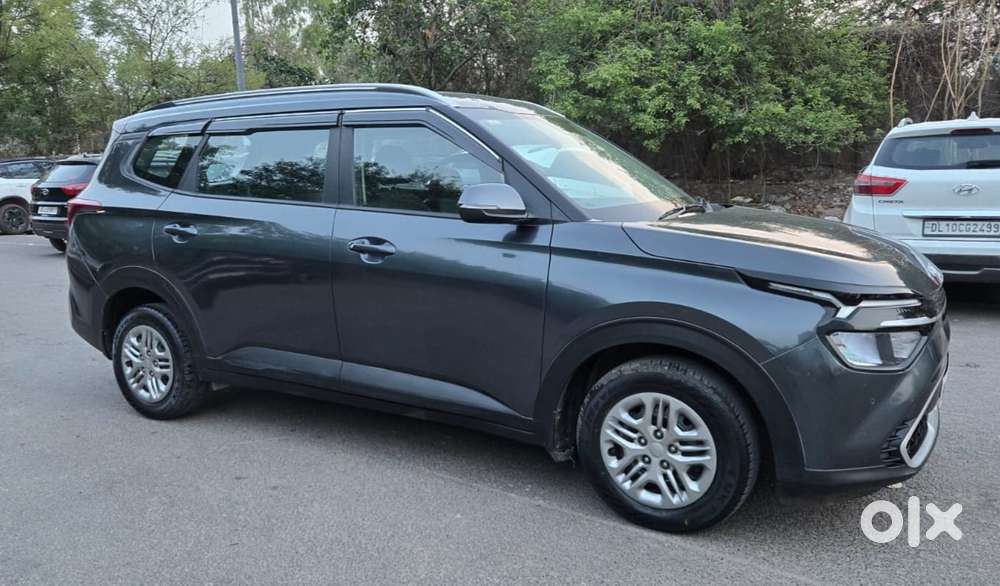 Kia Carens 1.5 Prestige 7 Str, 2023, Petrol