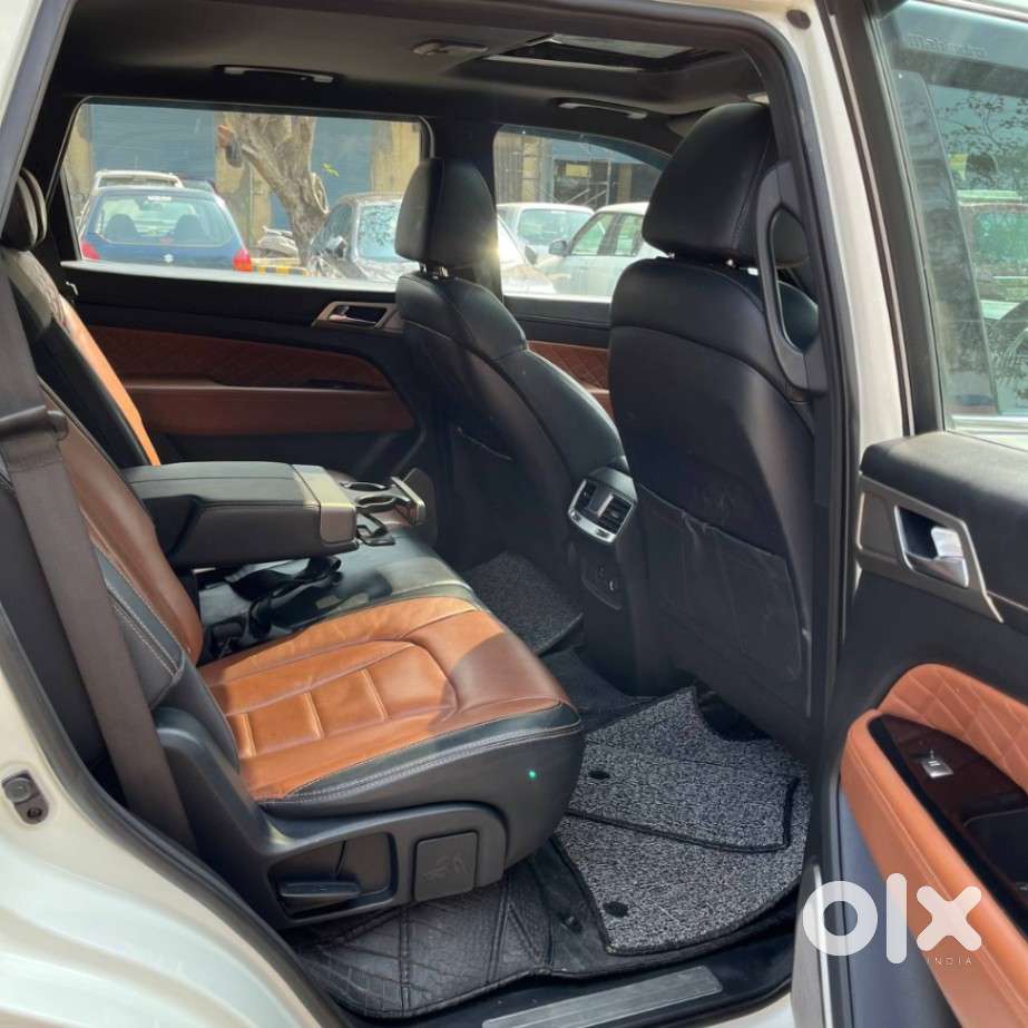 Mahindra Alturas G4 4x4 At, 2021, Diesel