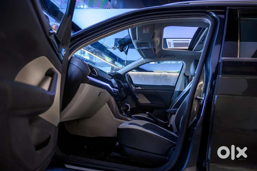 Volkswagen Taigun 1.0 Tsi Topline At, 2022, Petrol