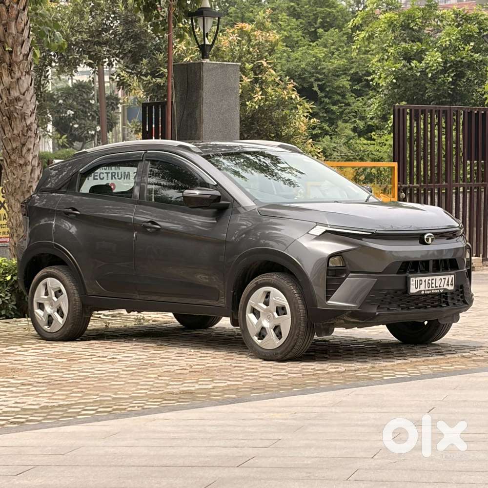 Tata Nexon Smart Plus S 1.2 Revotron Petrol 5 Mt, 2024, Petrol
